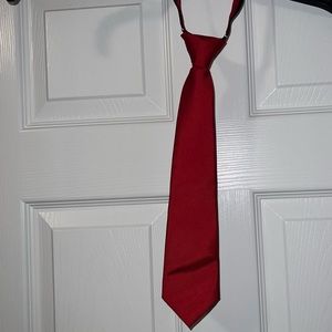 *NEW* boys red tie NWT